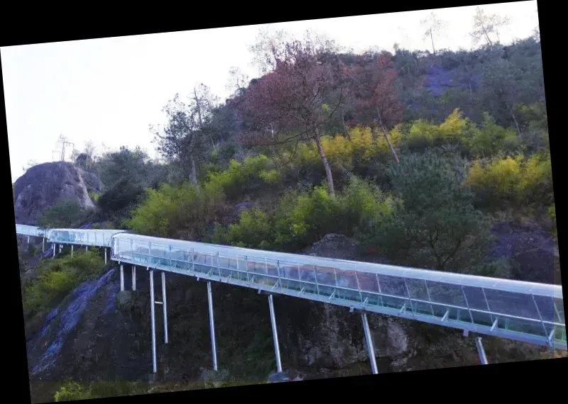 Shuangtong Mountain Scenic Area